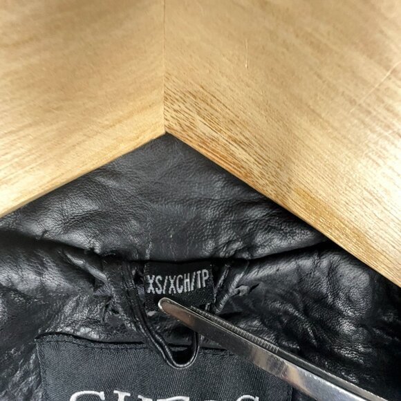 GUESS Leather Moto Biker Jacket Womens Size X Small Lace Up Sleeves Black - Picture 6 of 15